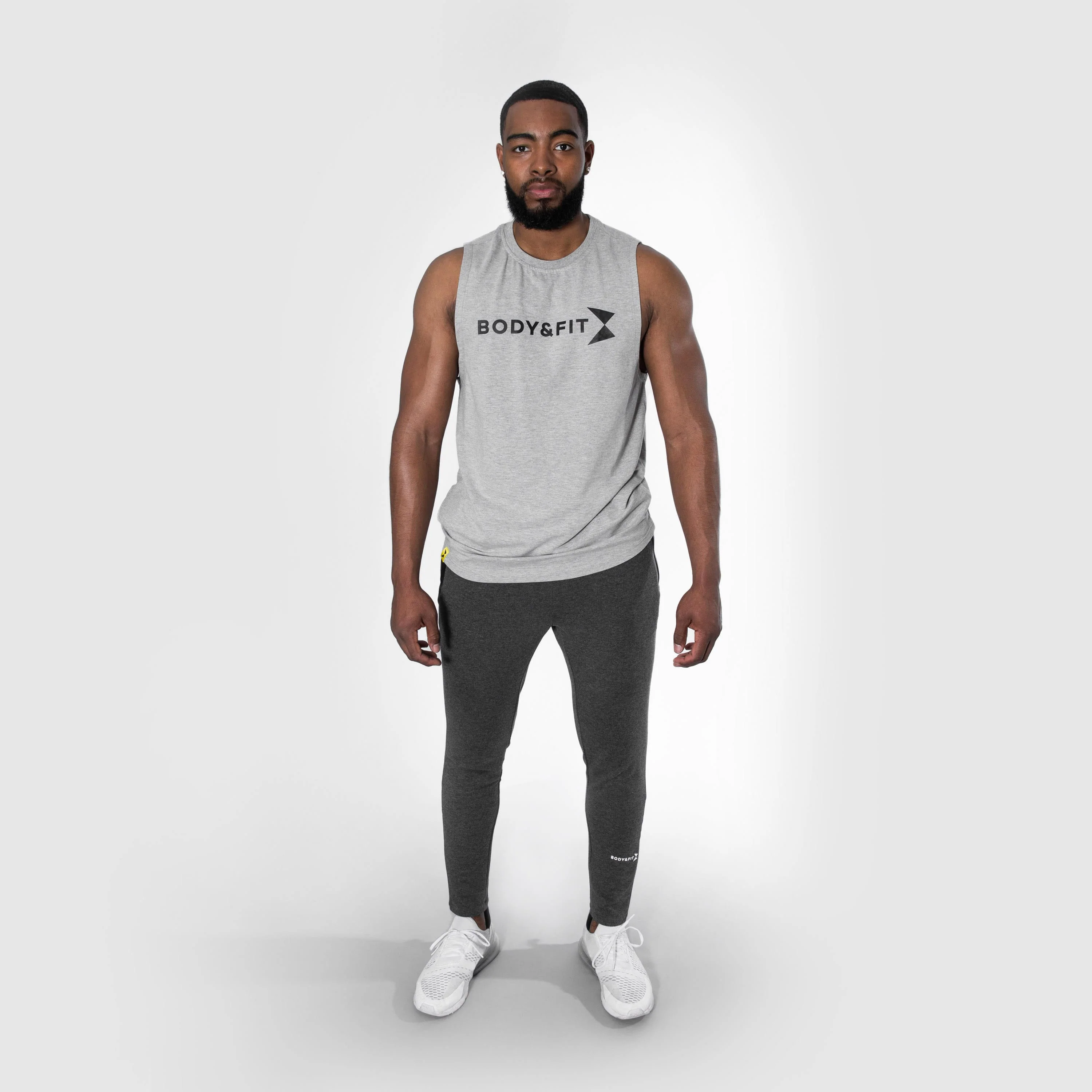 Essential form Tank Top - Image 9