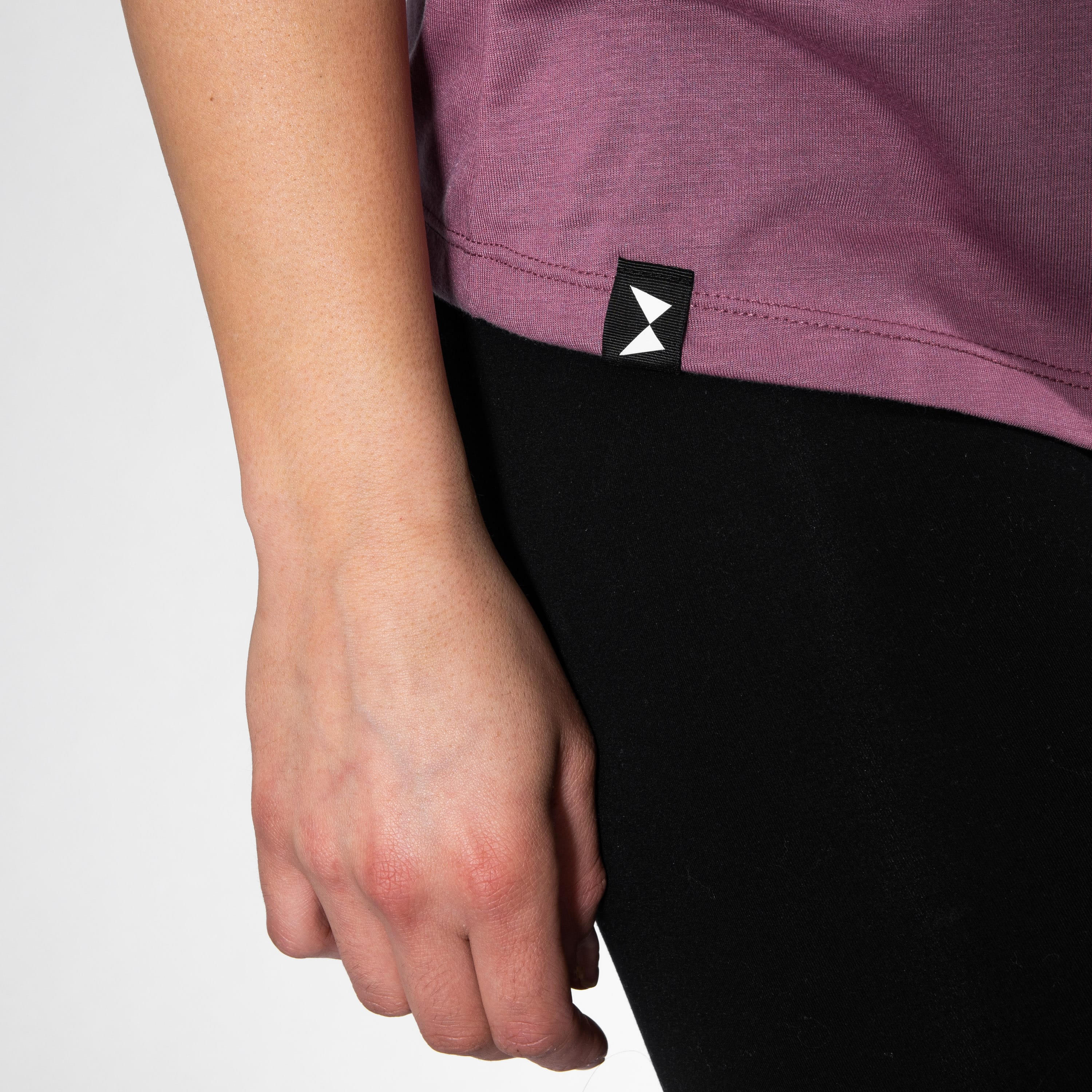 Essential lightweight Tank top - Image 4