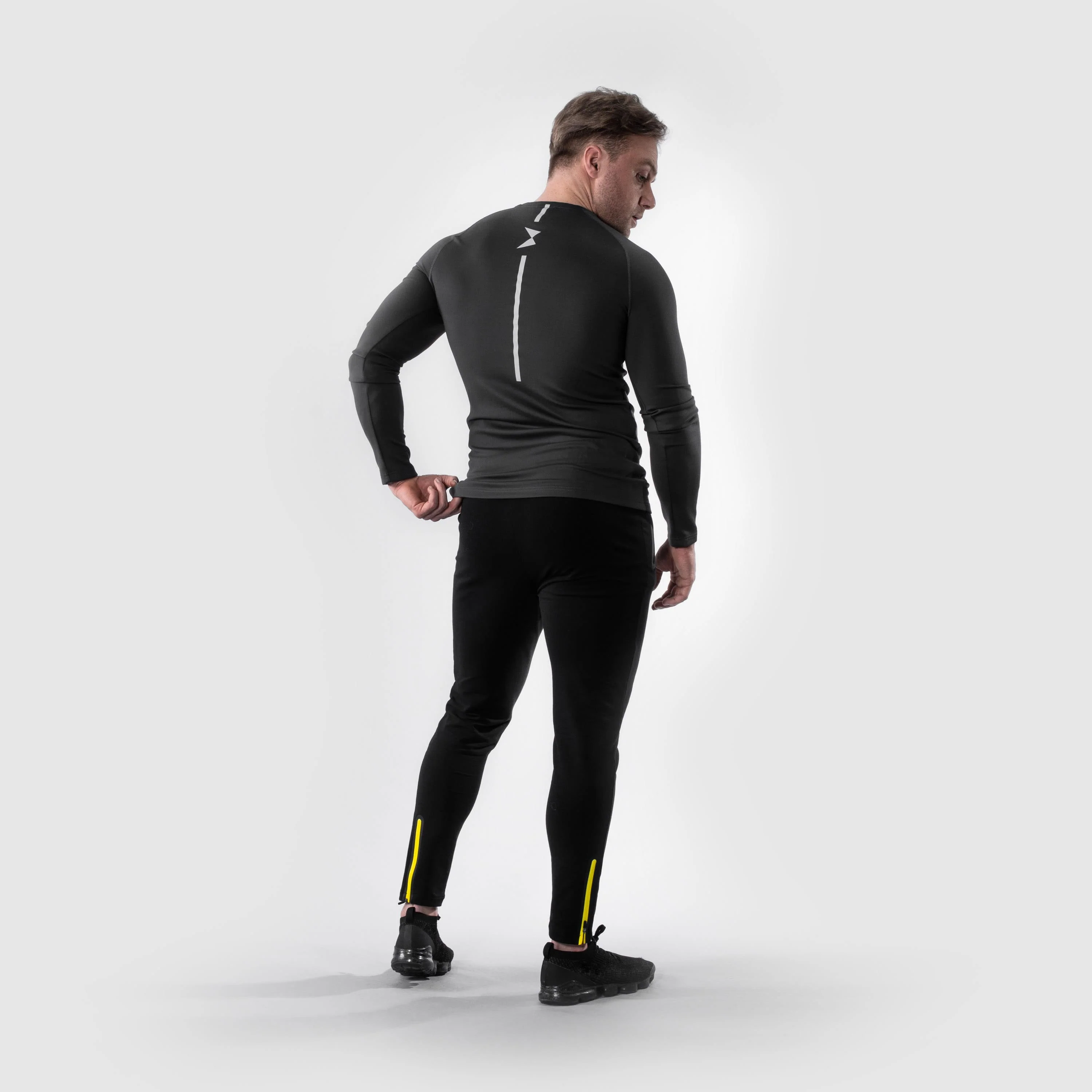 Hero motion T-shirt - Image 2