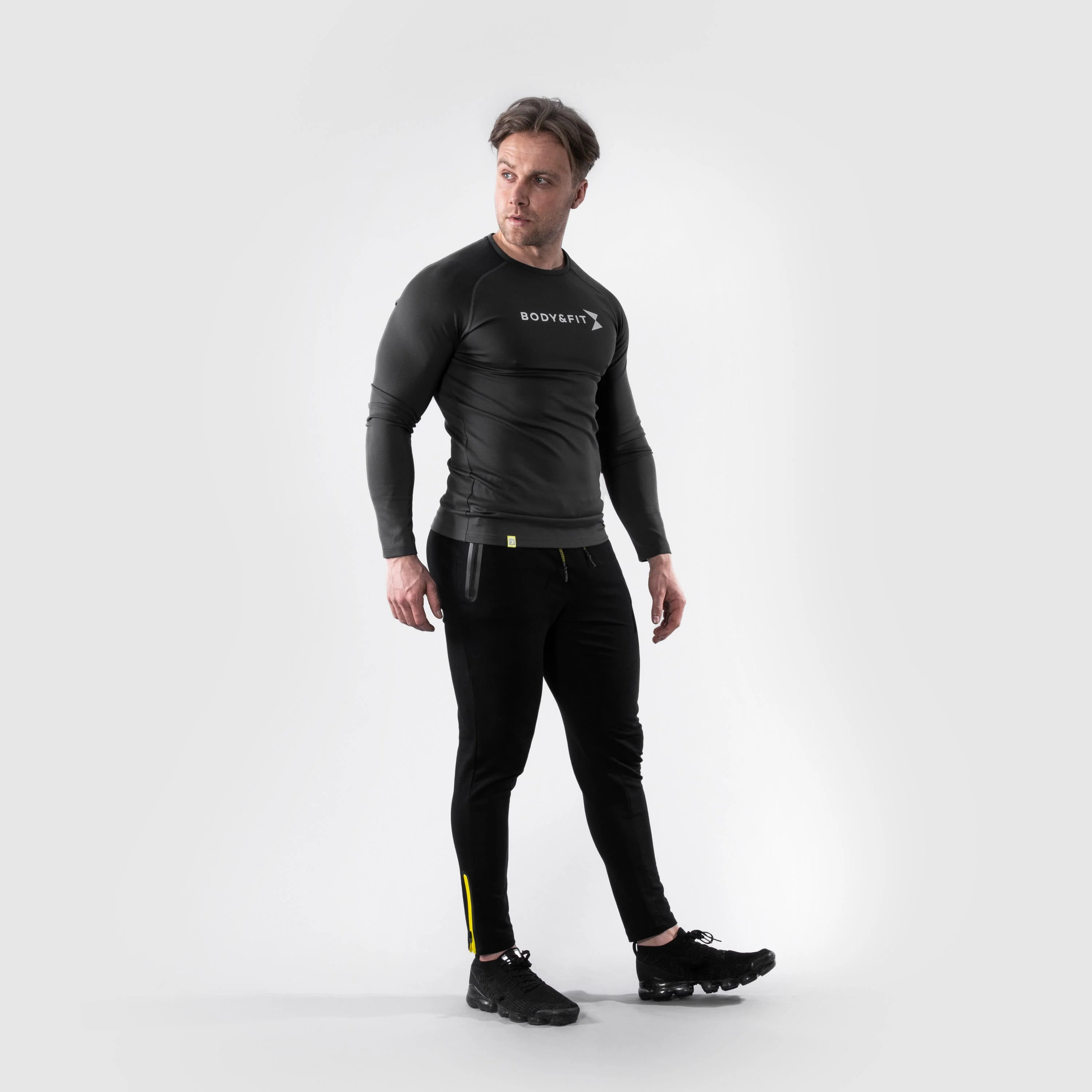 Hero motion T-shirt - Image 9